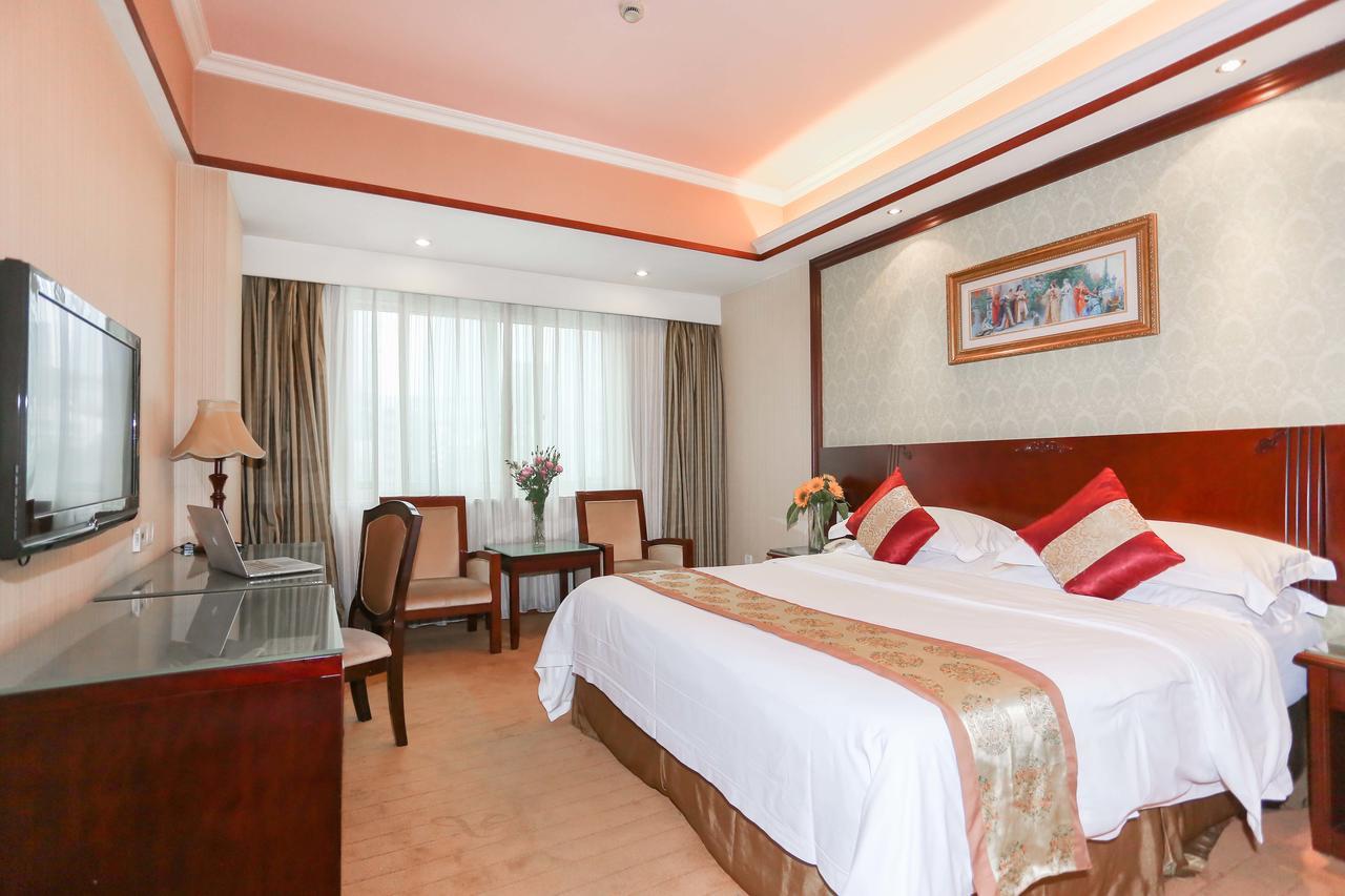 Vienna 3 Best Hotel Meilong Road Shenzhen Exterior foto